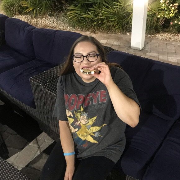 Meet your Posher, Rebecca - Picture 2 of 3